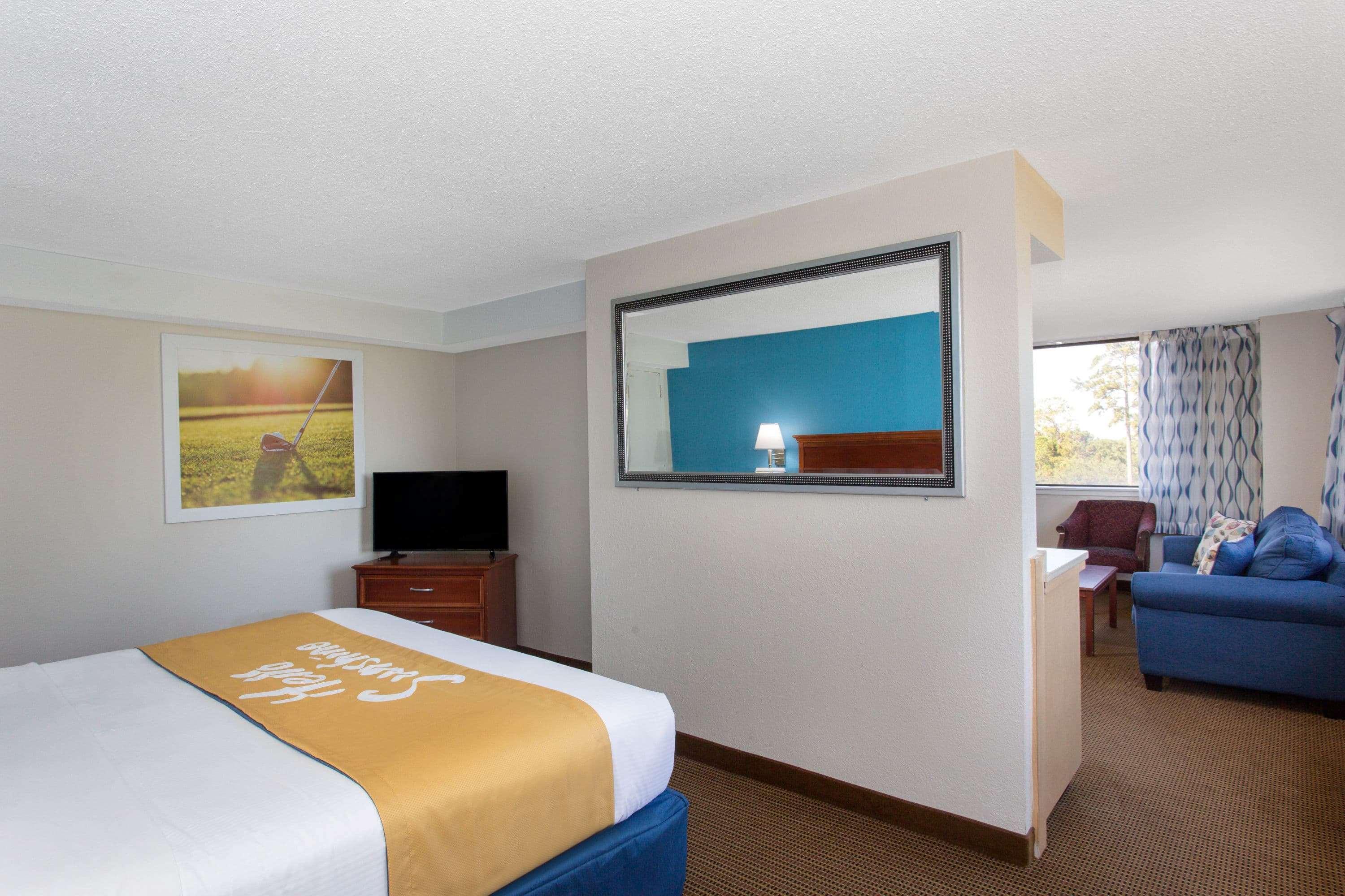 Days Inn & Suites By Wyndham Tallahassee Conf Center I-10 Zewnętrze zdjęcie